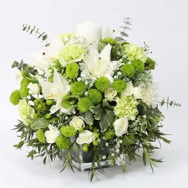 White & Green Floral table décor